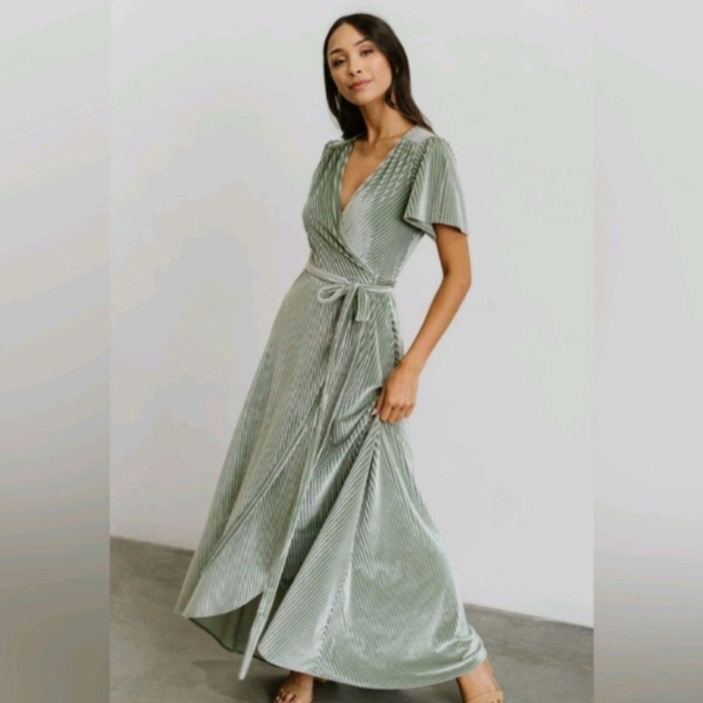 NWOT Baltic born Dusty Sage Andi ribbed velvet wrap dress